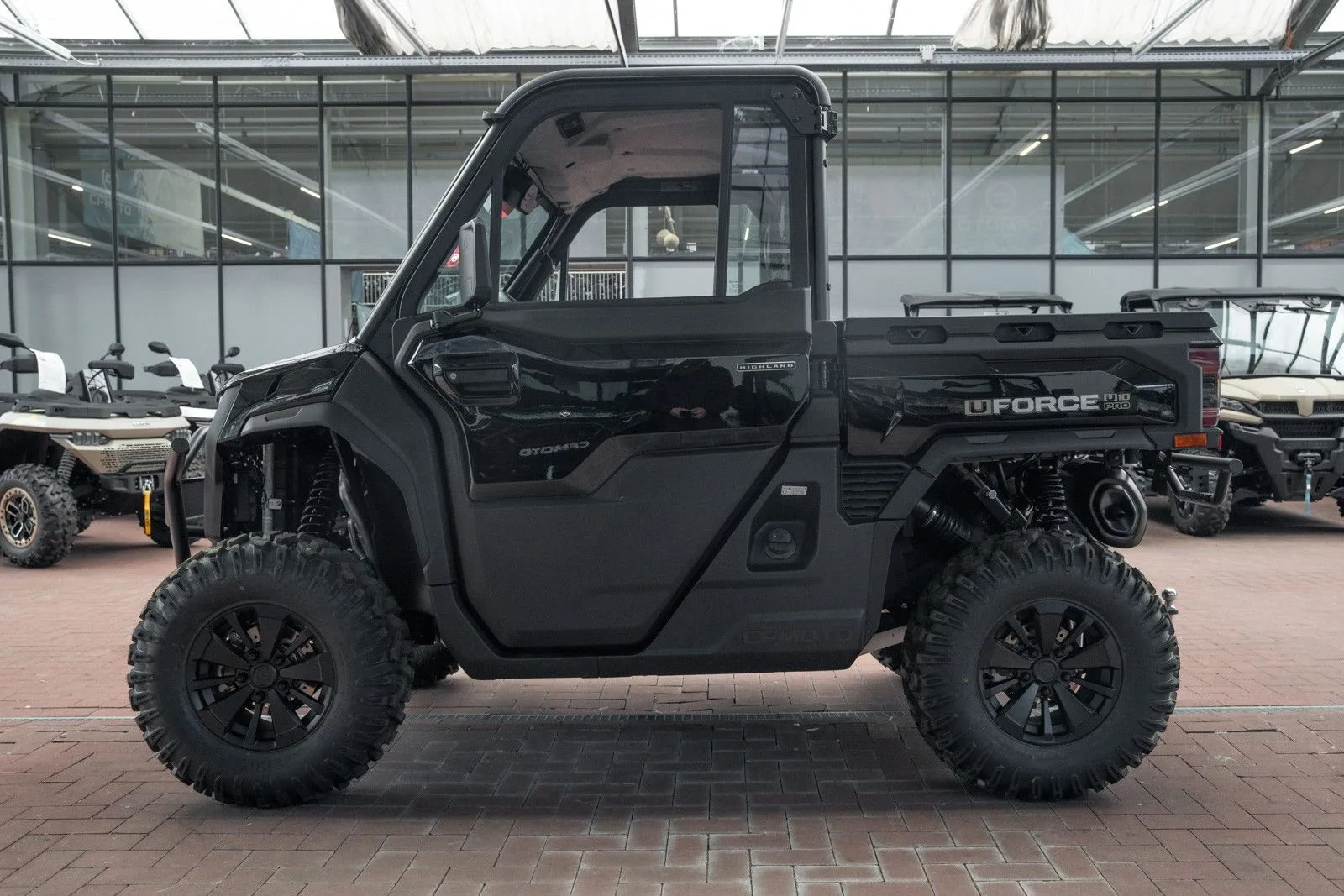 CFMOTO Uforce U10 Pro Highland