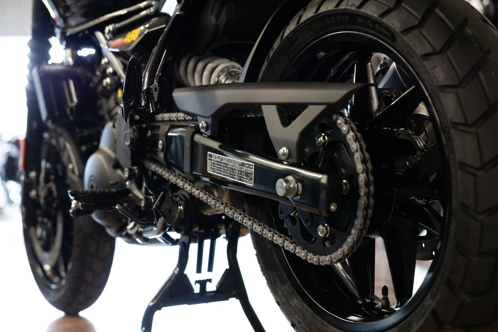 Royal Enfield Guerrilla 450