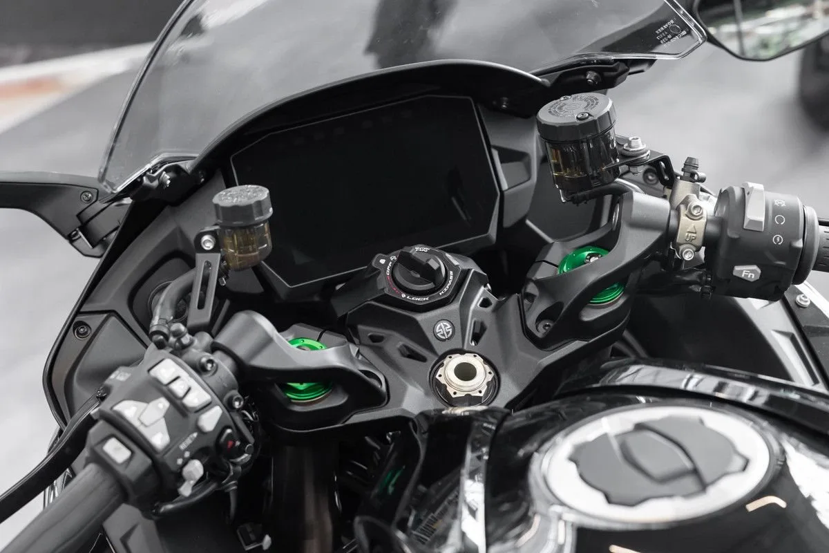 Kawasaki Ninja H2 SX