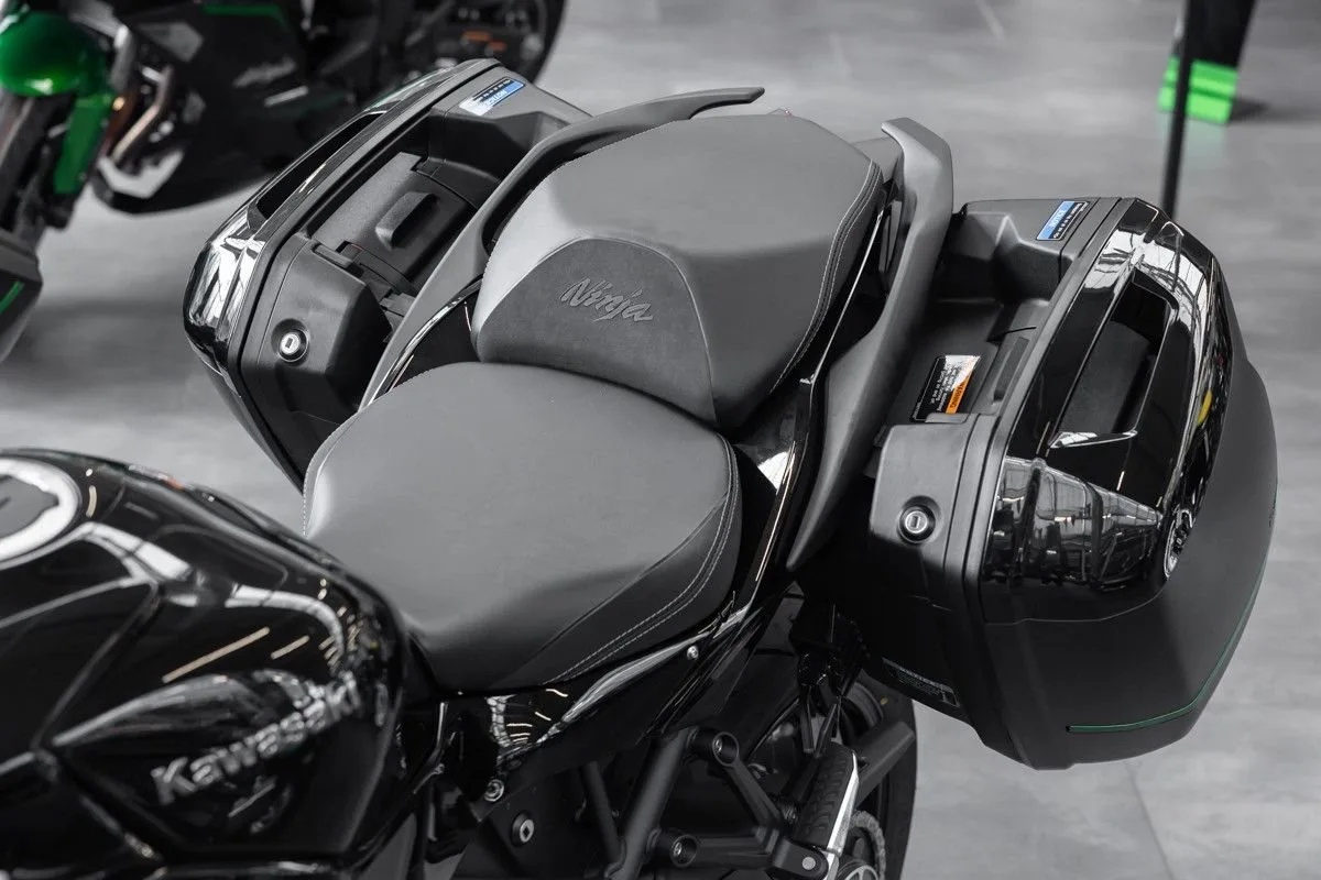 Kawasaki Ninja H2 SX