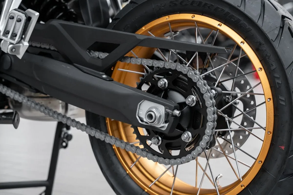 Voge DS900X