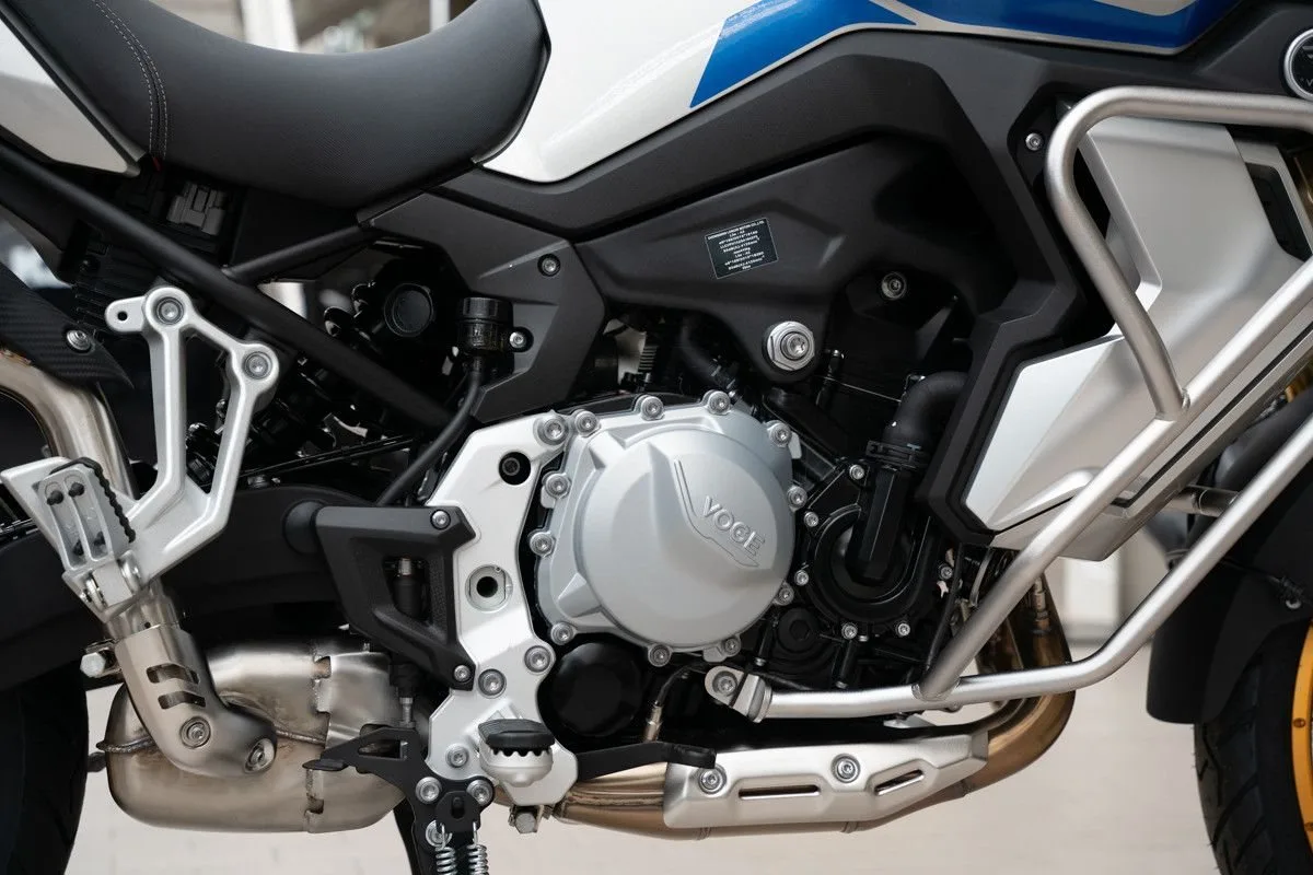 Voge DS900X