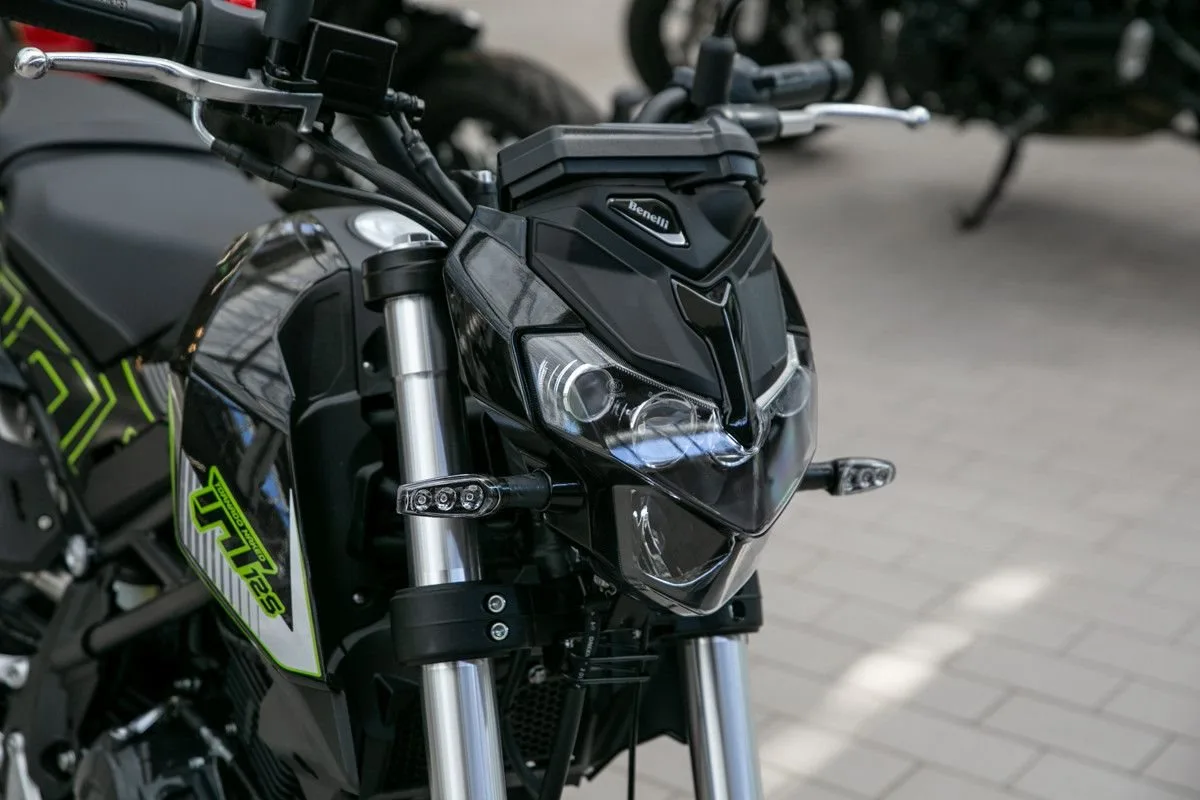 Benelli TnT 125
