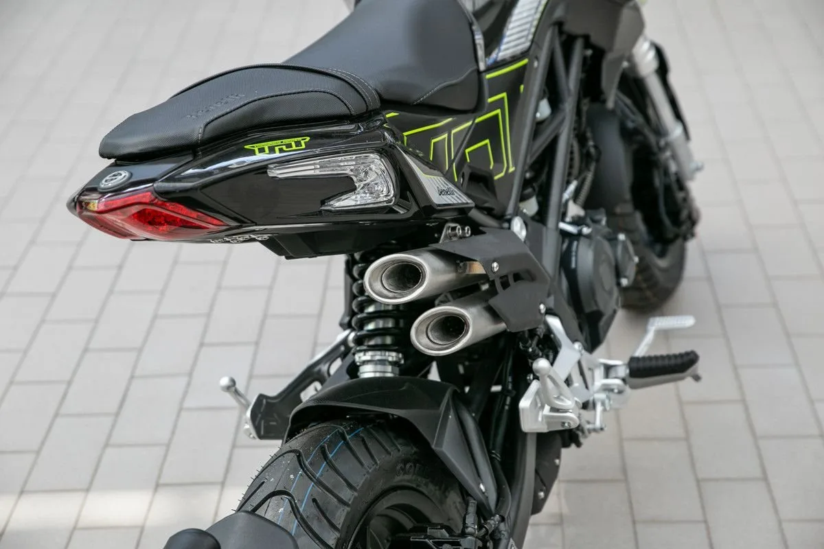 Benelli TnT 125