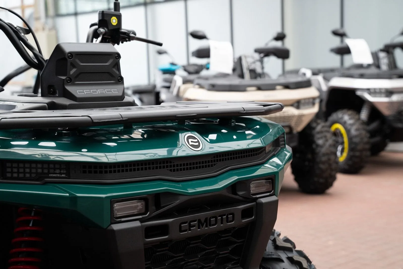 CFMOTO CFORCE C4 Touring ABS