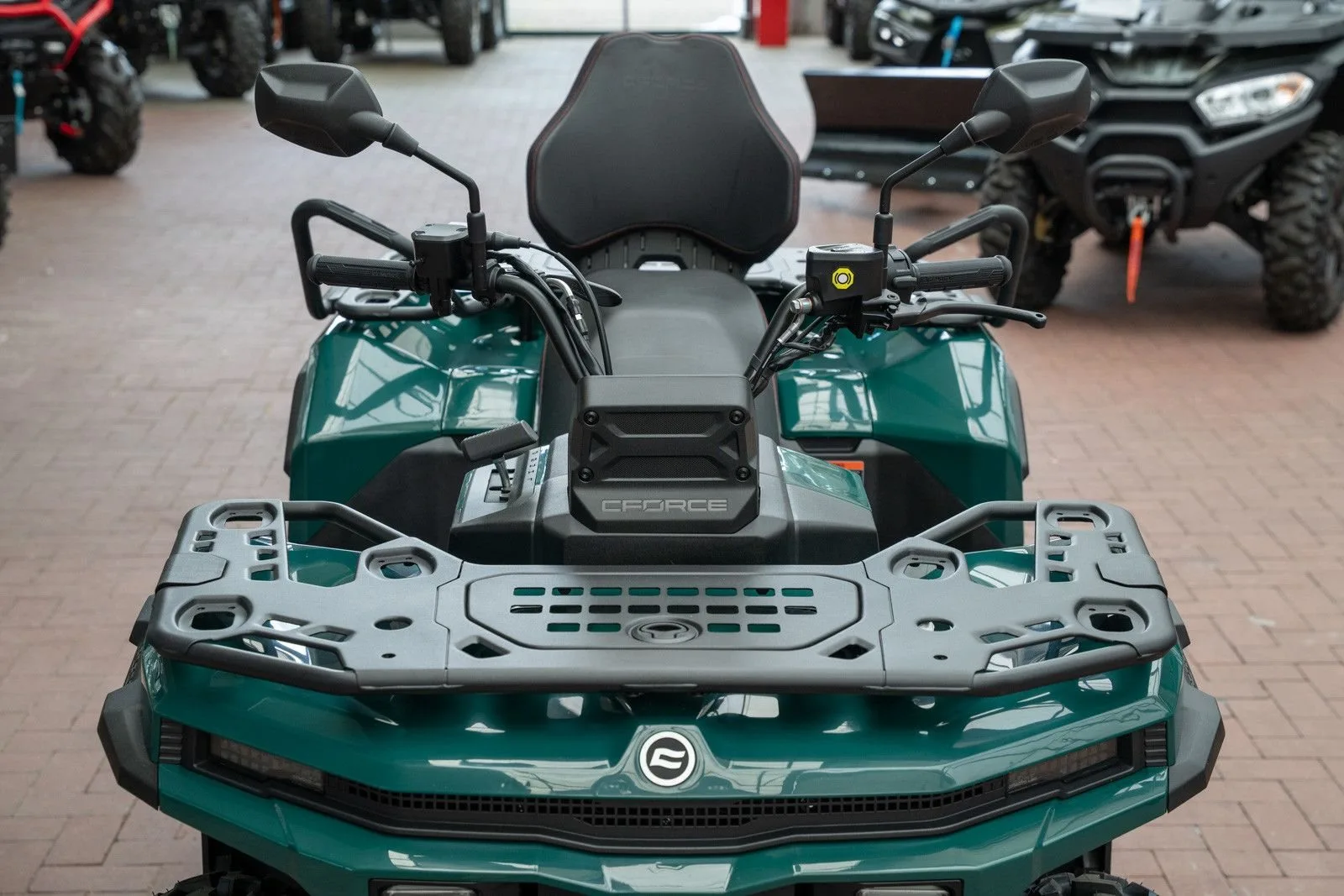CFMOTO CFORCE C4 Touring ABS