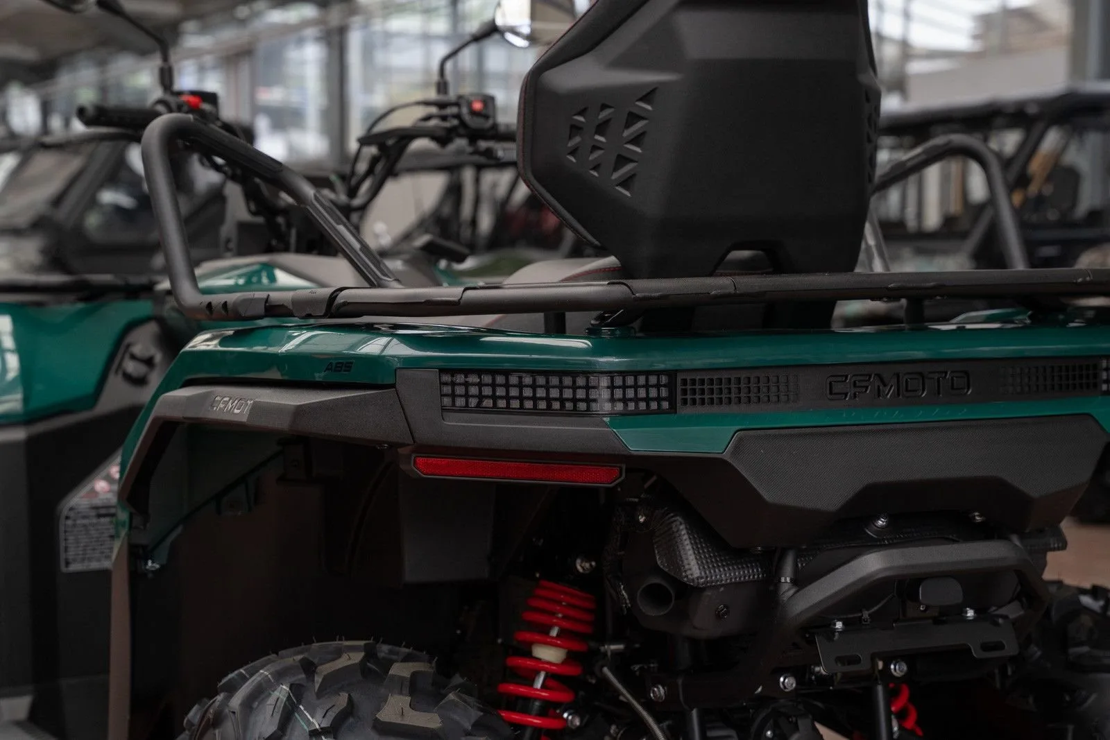 CFMOTO CFORCE C4 Touring ABS