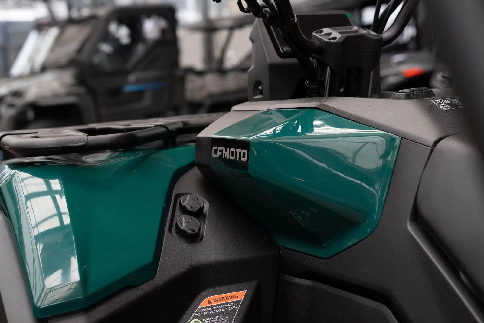 CFMOTO CFORCE C4 Touring ABS