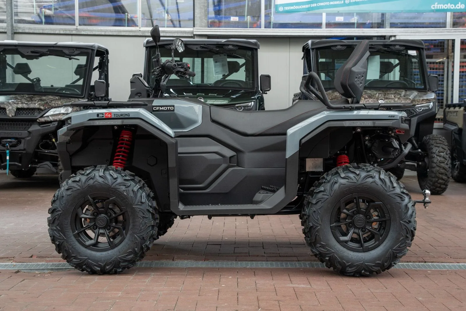 CFMOTO CFORCE C4 Touring ABS