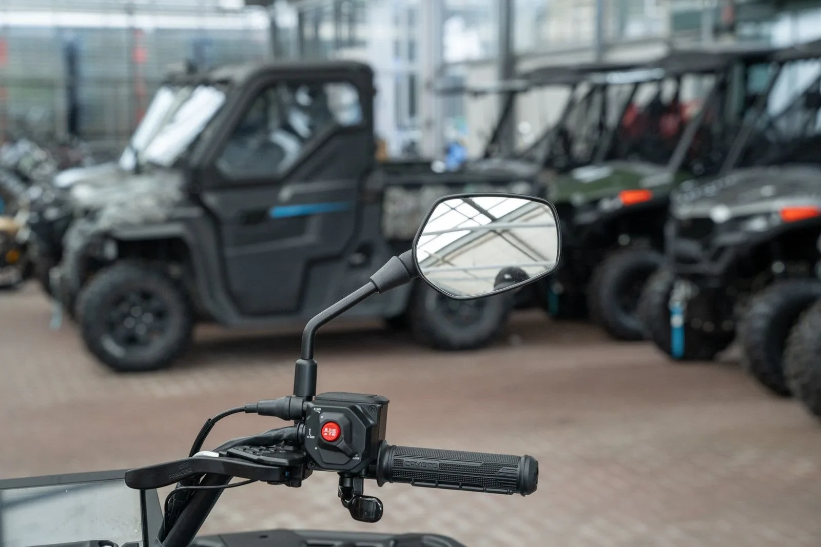 CFMOTO CFORCE C4 Touring ABS