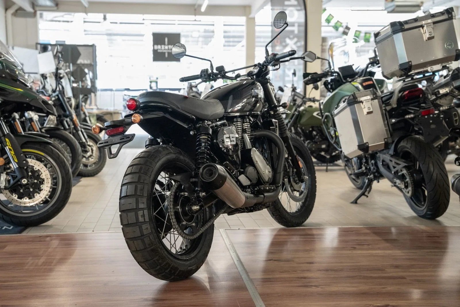 BSA Scrambler 650