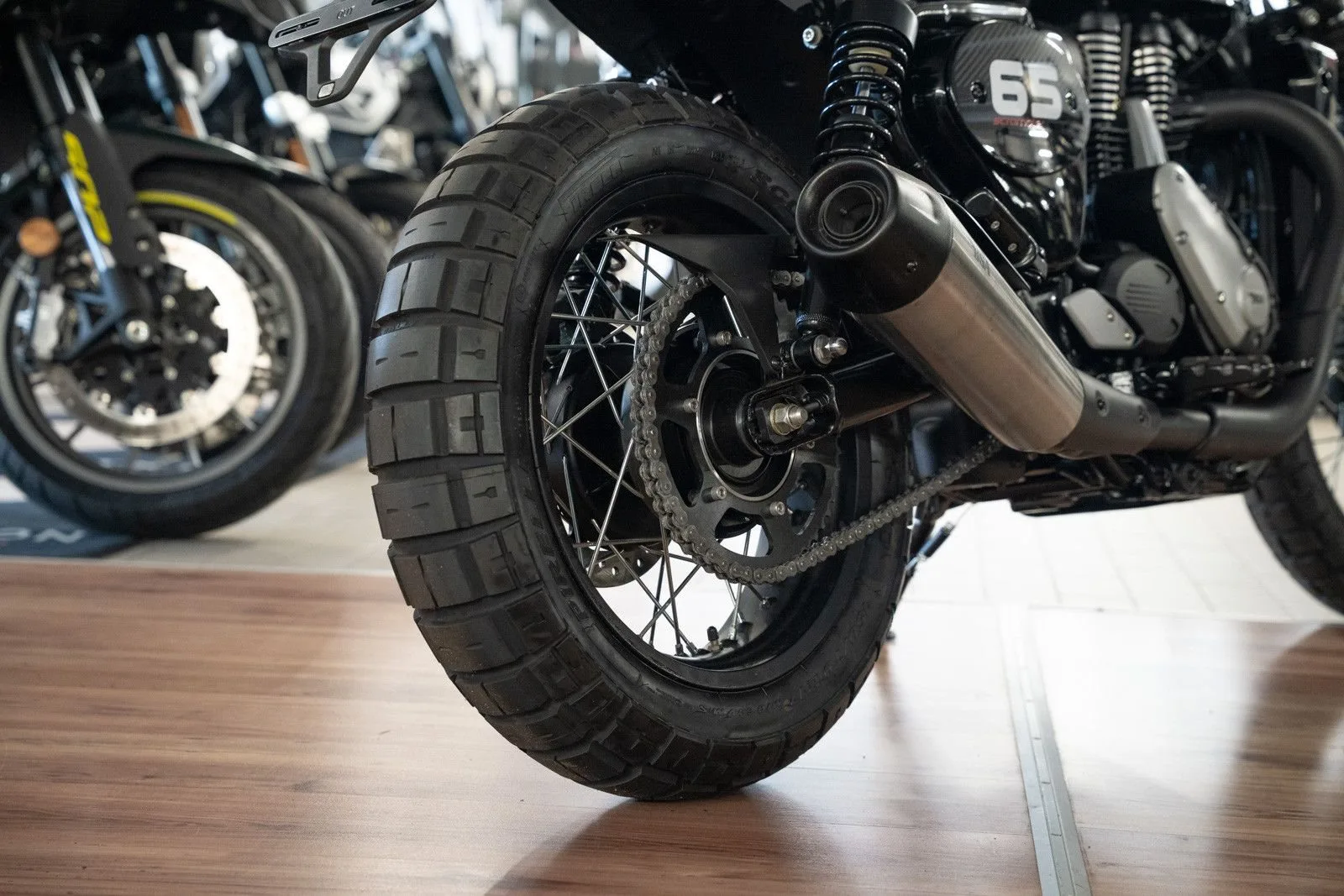 BSA Scrambler 650