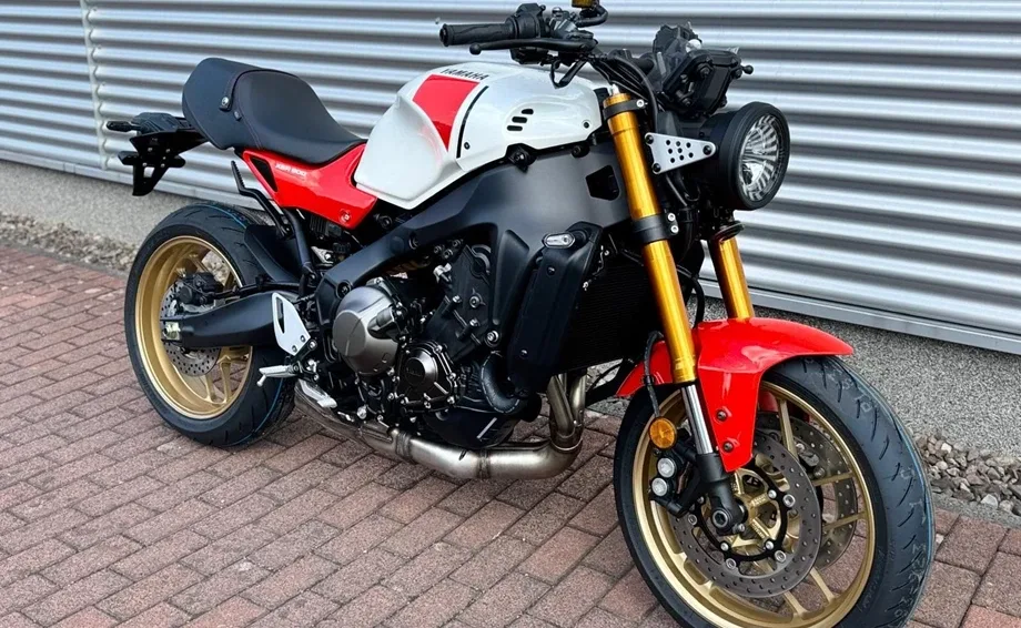 Yamaha XSR900