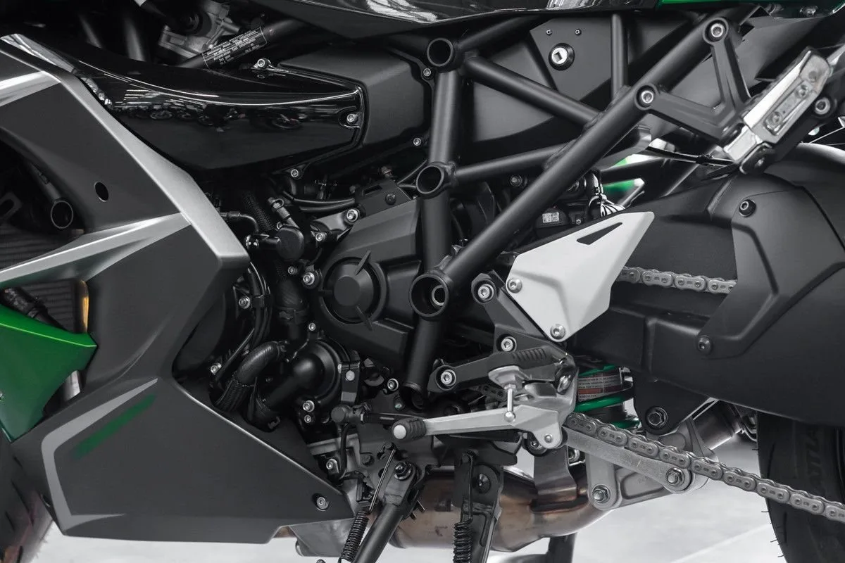Kawasaki Ninja H2 SX SE Tourer , 4 Jahre Garantie