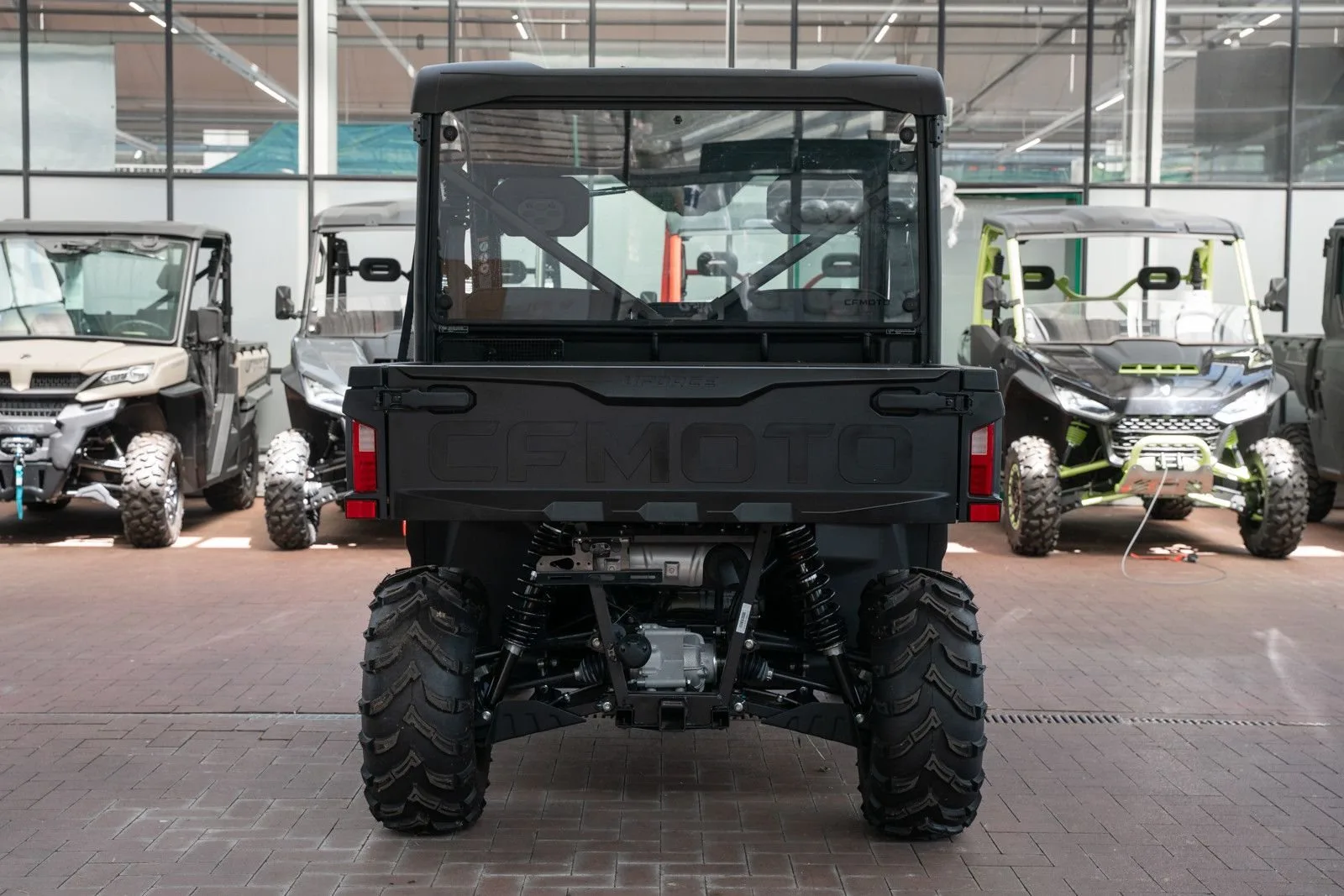 CFMOTO UFORCE 600+