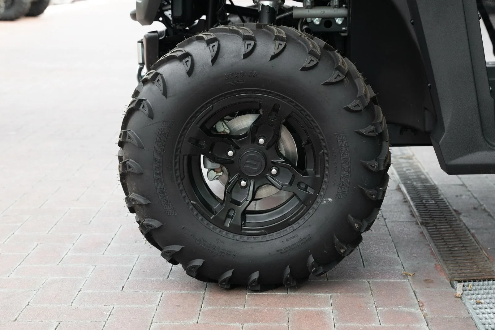 CFMOTO UFORCE 600+