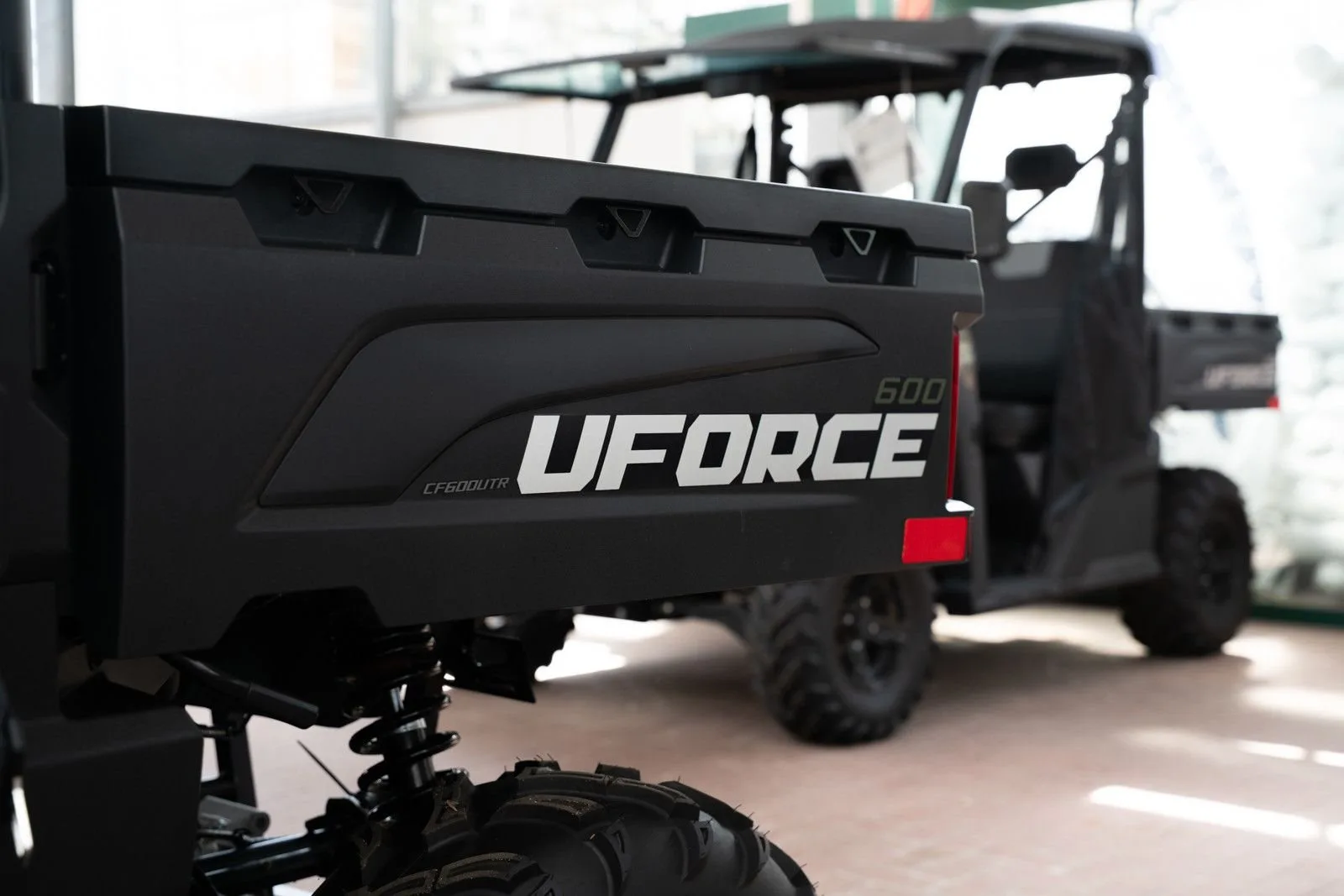 CFMOTO UFORCE 600+