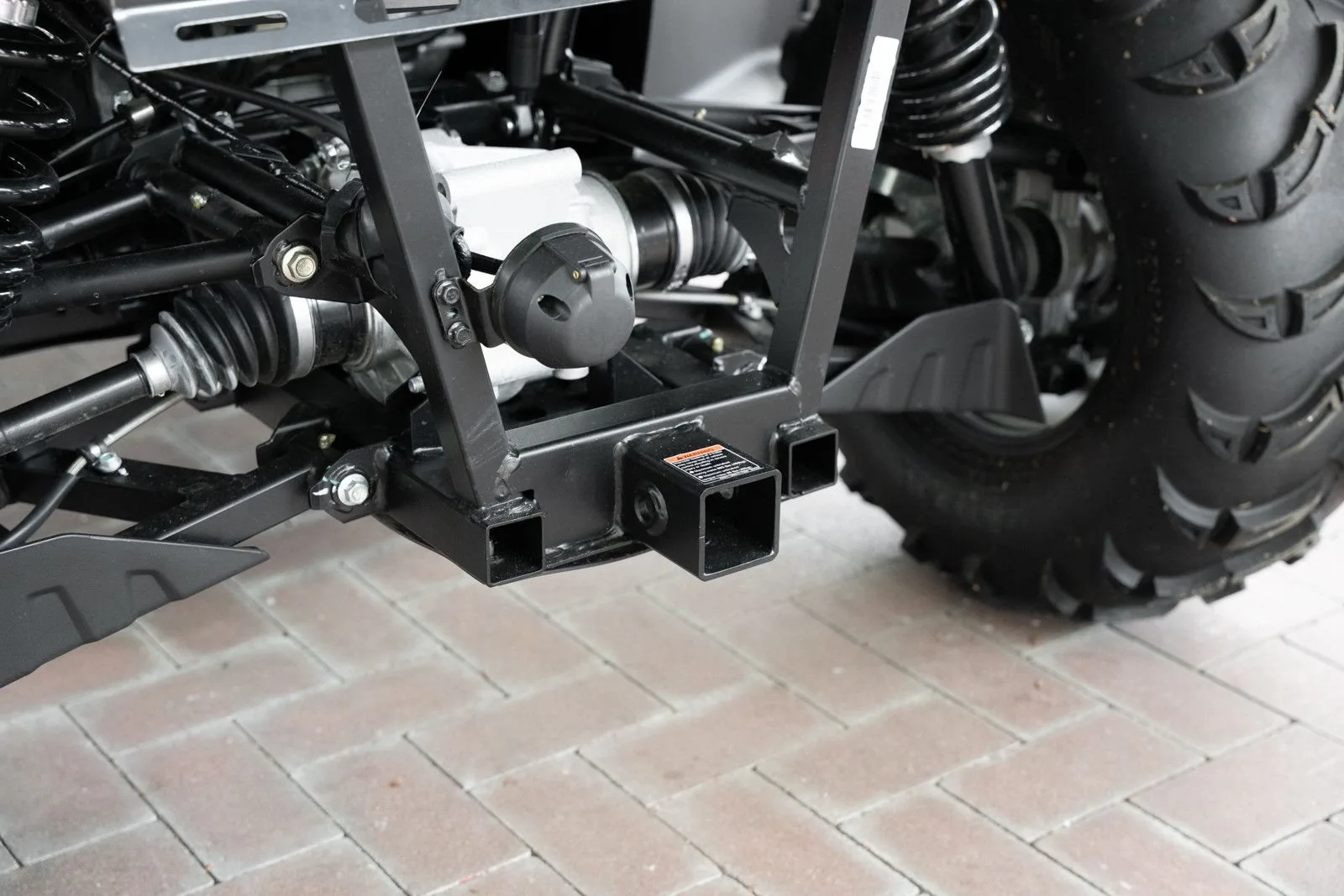CFMOTO UFORCE 600+