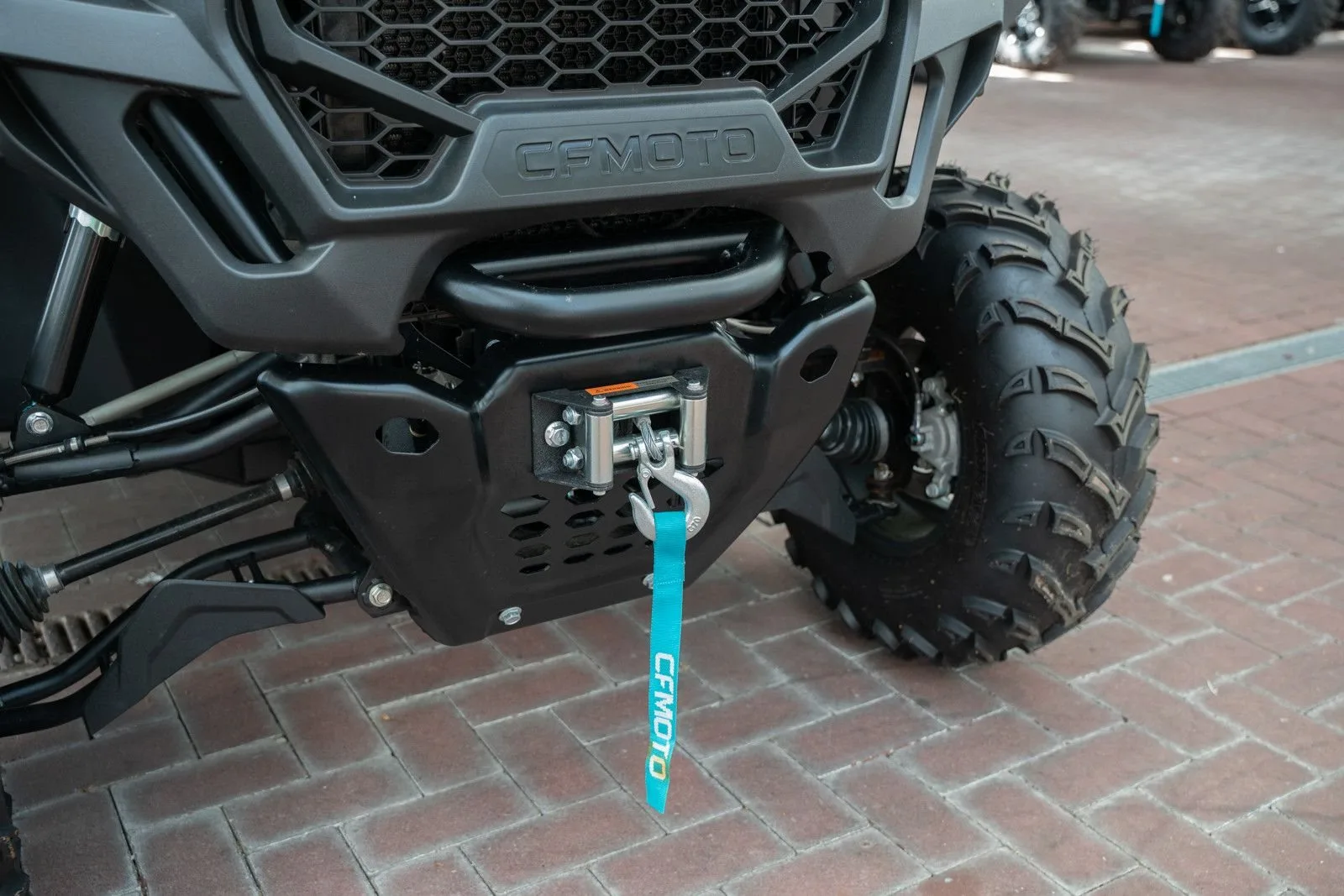 CFMOTO UFORCE 600+