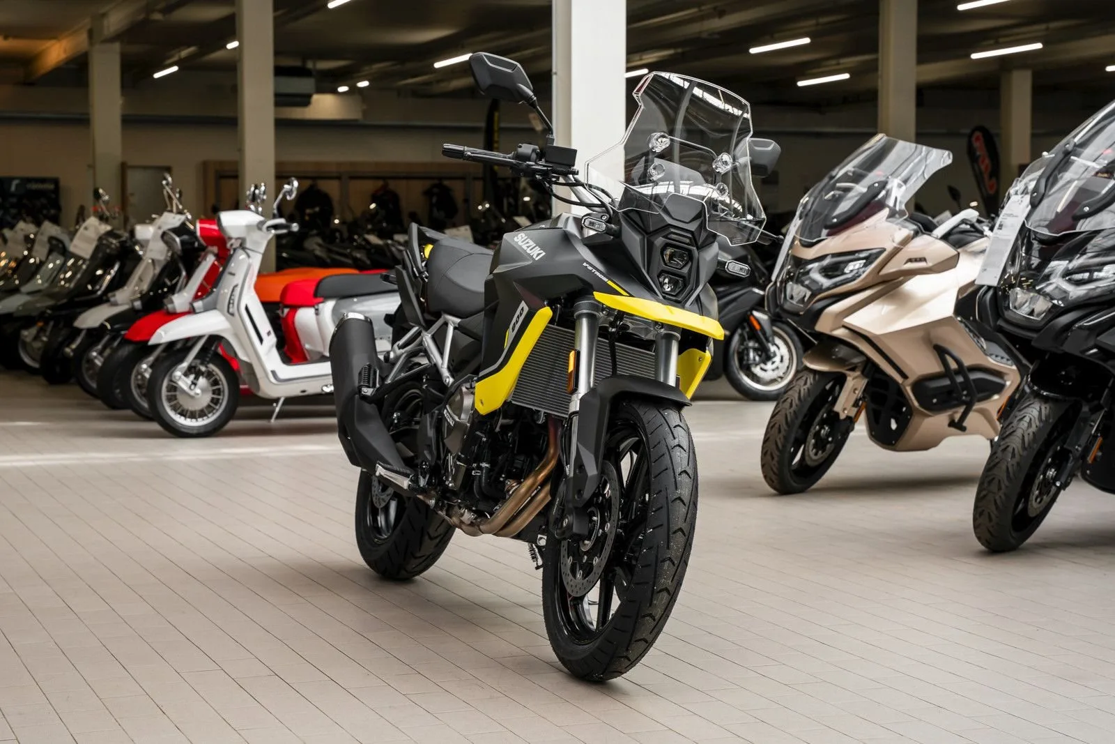 Suzuki V-Strom 800