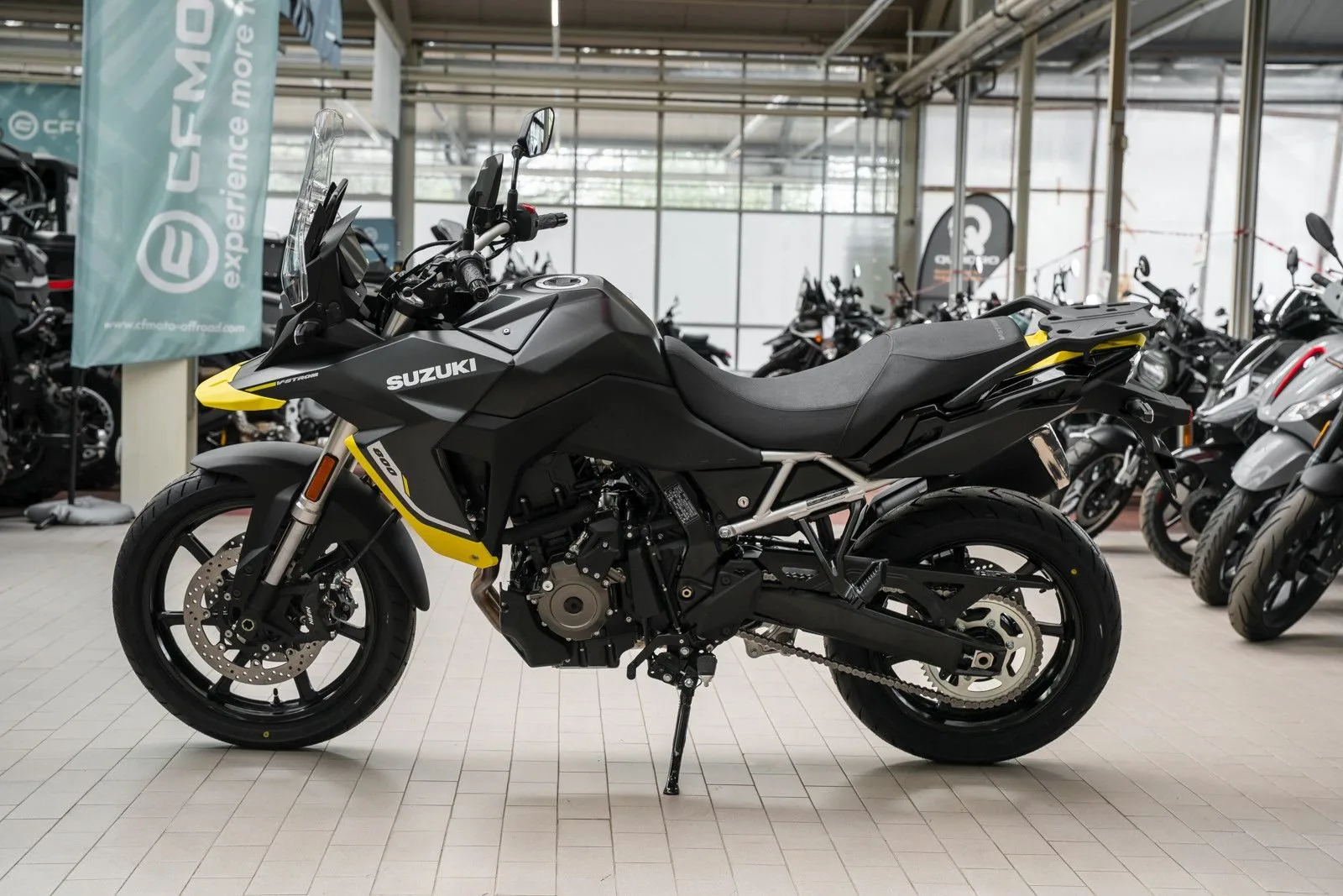 Suzuki V-Strom 800