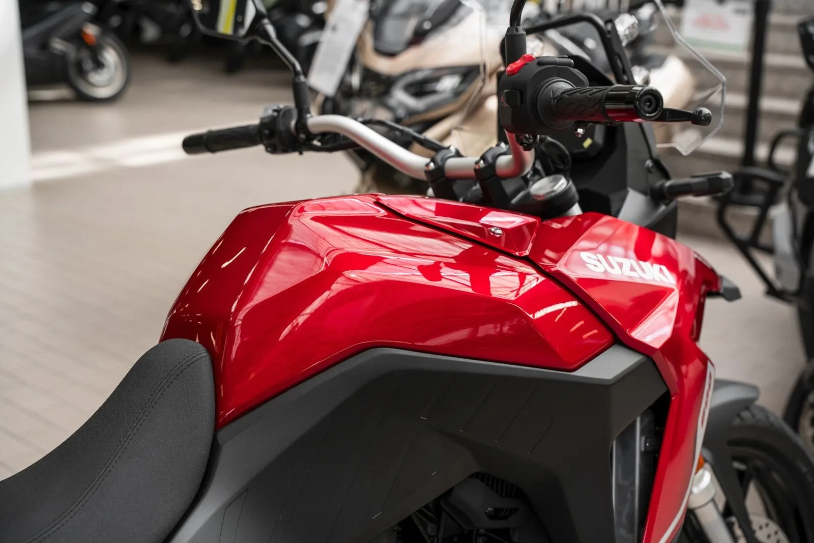 Suzuki V-Strom 800