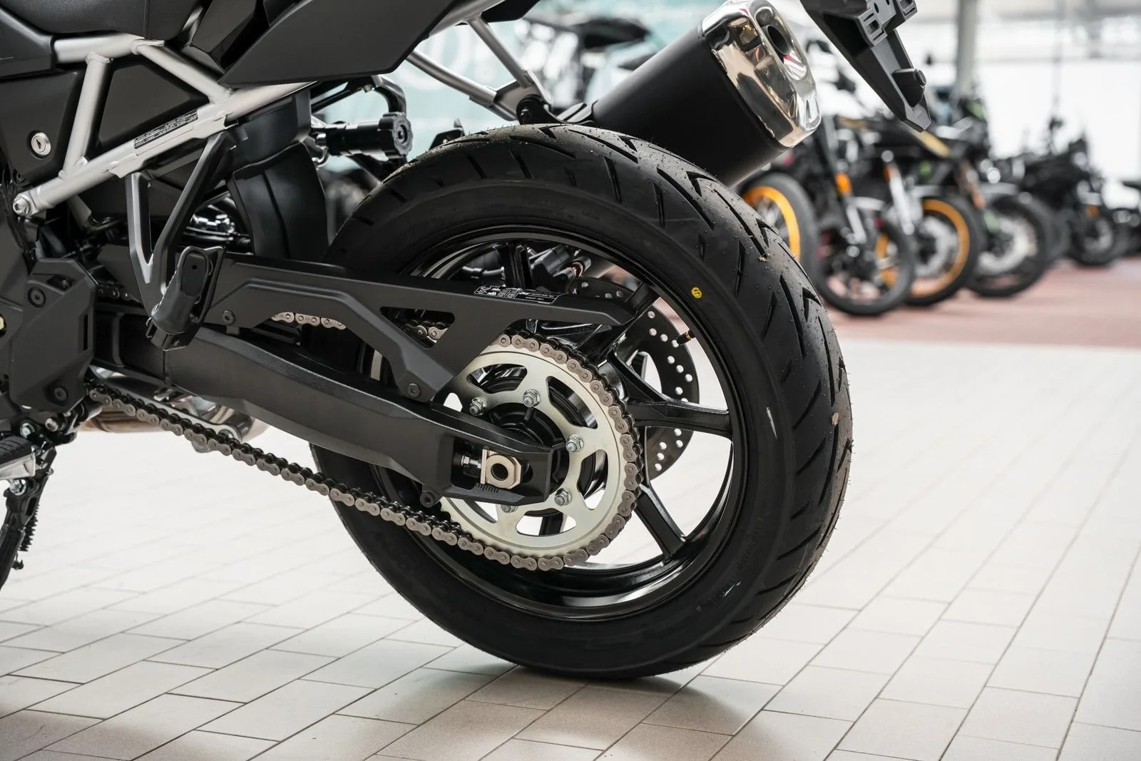 Suzuki V-Strom 800
