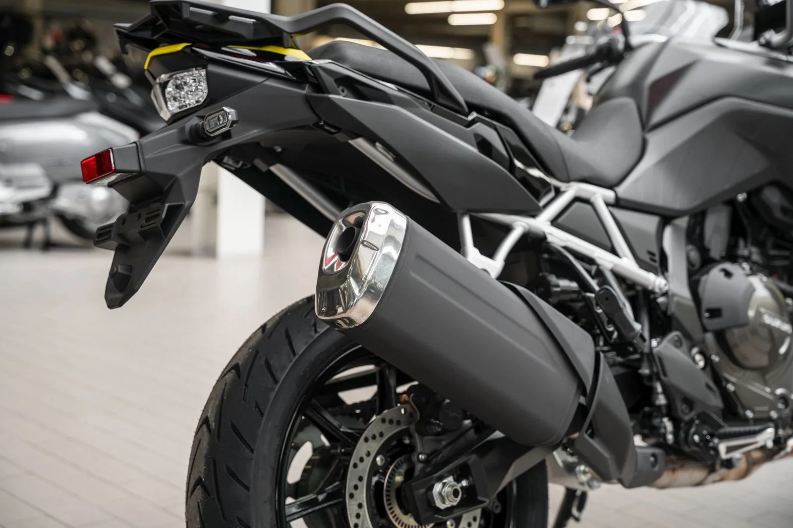 Suzuki V-Strom 800