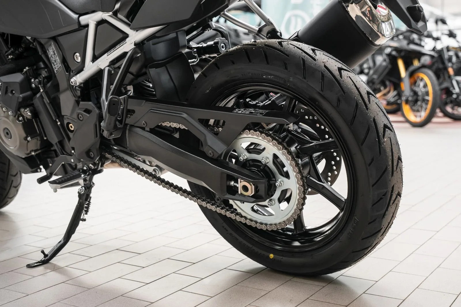 Suzuki V-Strom 800