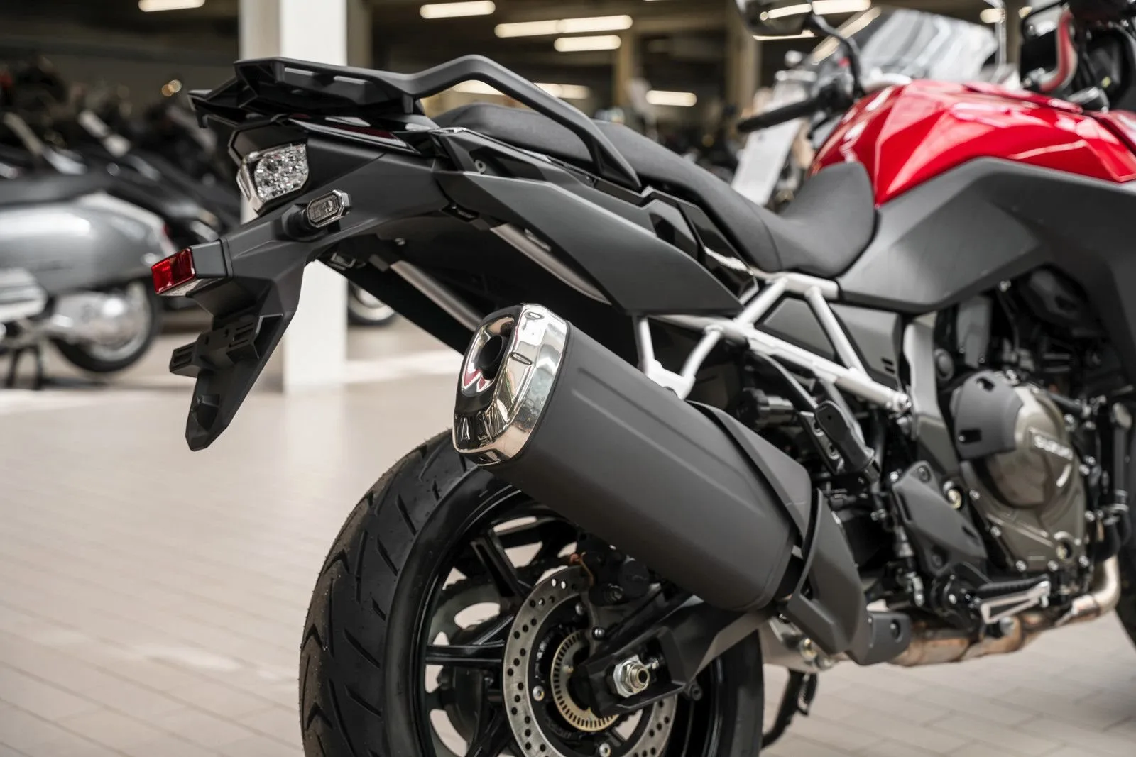 Suzuki V-Strom 800