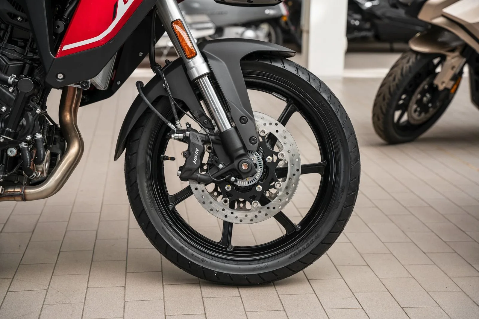 Suzuki V-Strom 800