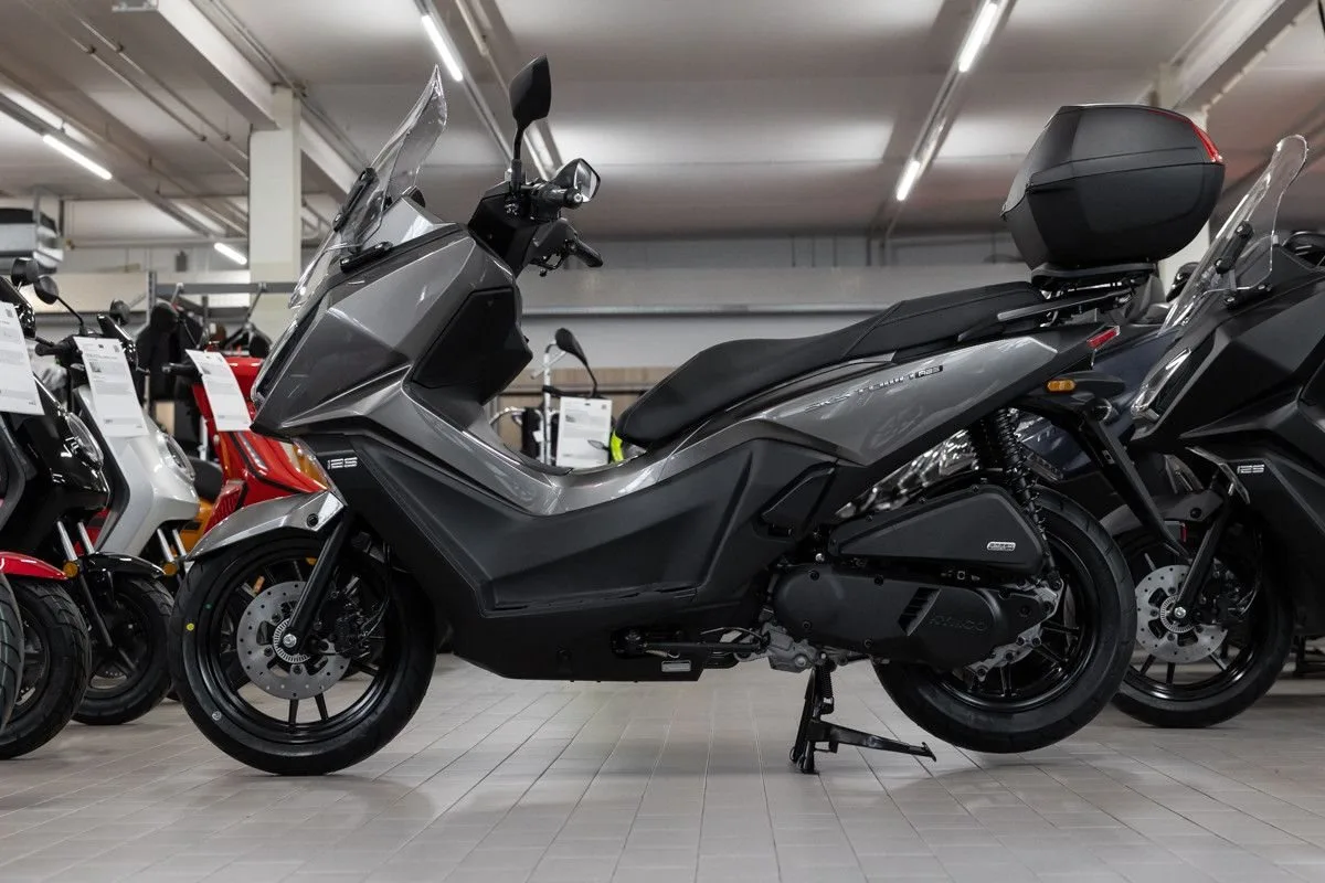 Kymco Sky Town 125i ABS