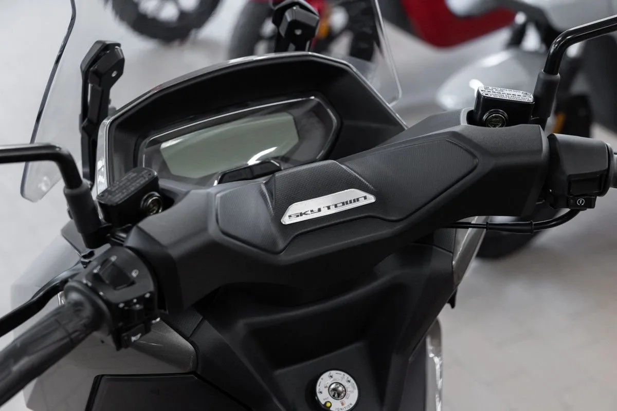 Kymco Sky Town 125i ABS