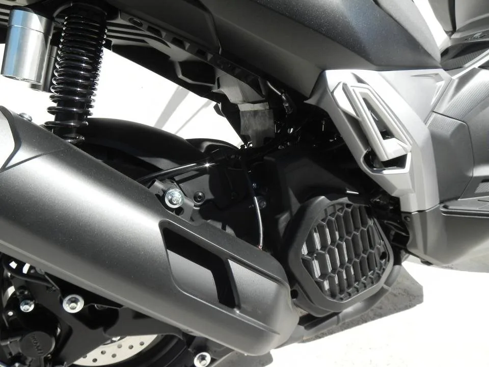 Voge SR1 ADV 125 ABS TCS