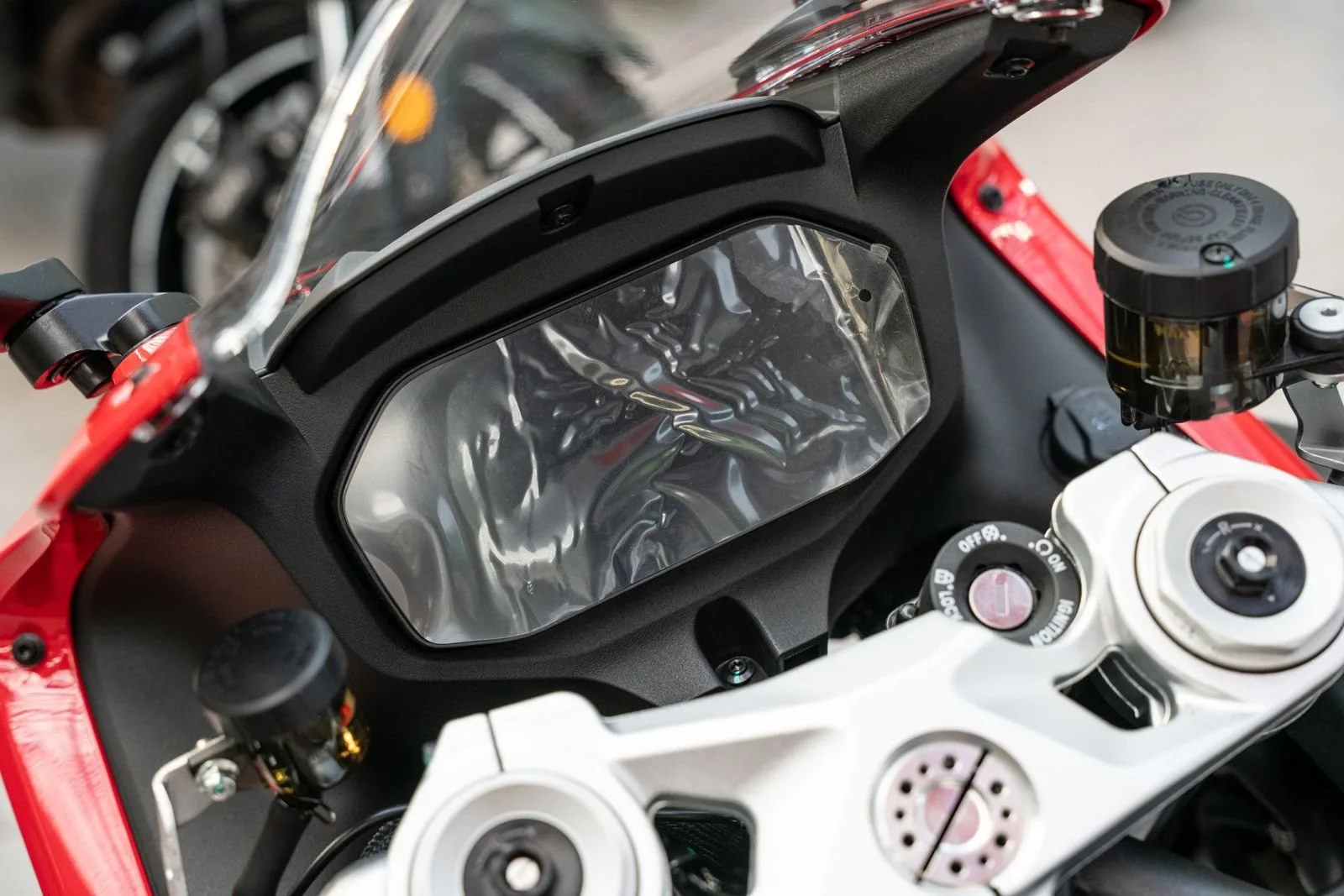 QJ Motor SRK 921 RR