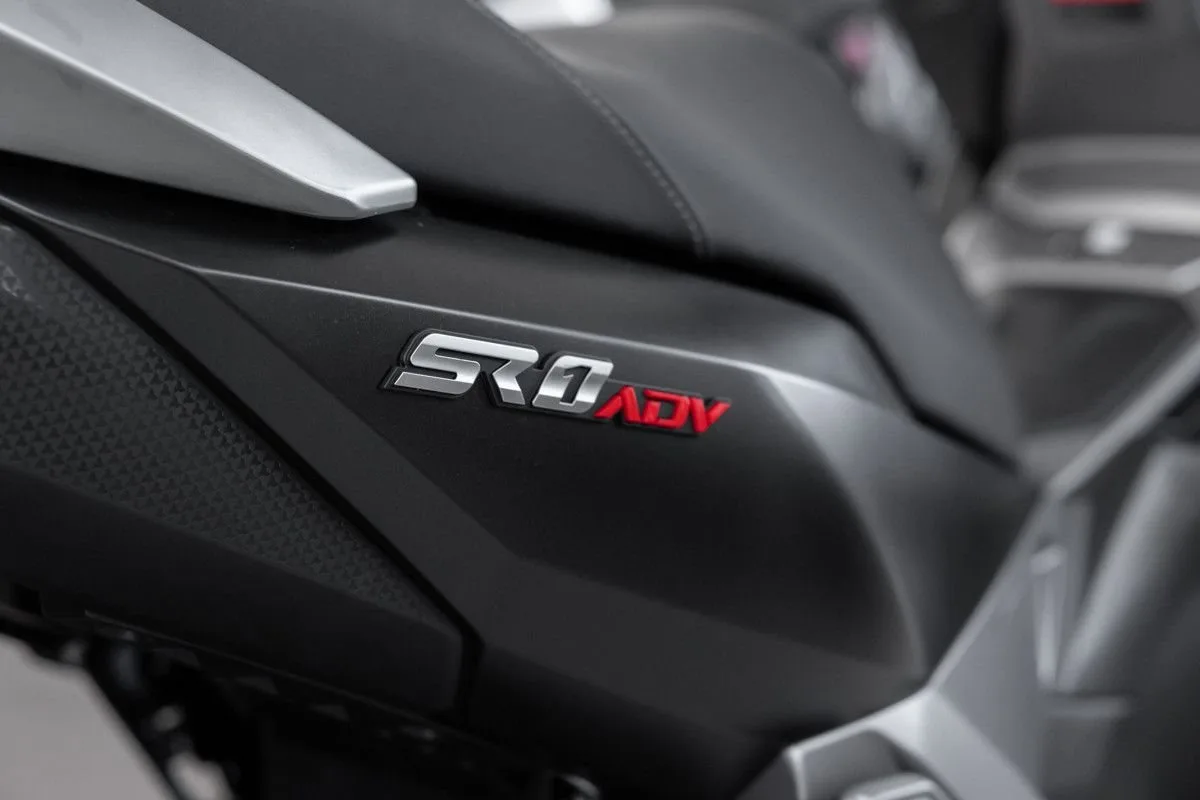 Voge SR1 ADV 125 ABS TCS
