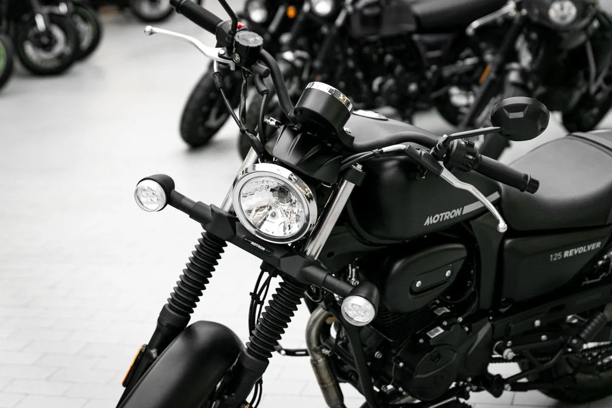 Motron Revolver 125