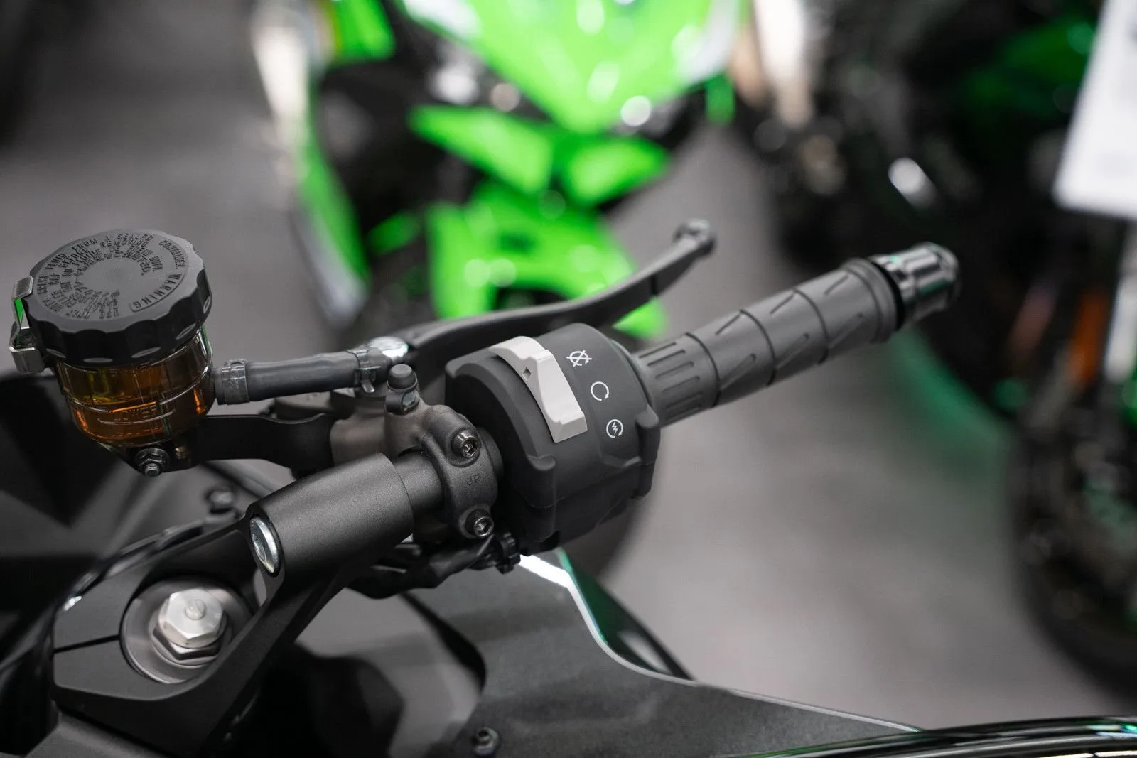 Kawasaki Ninja 1100SX