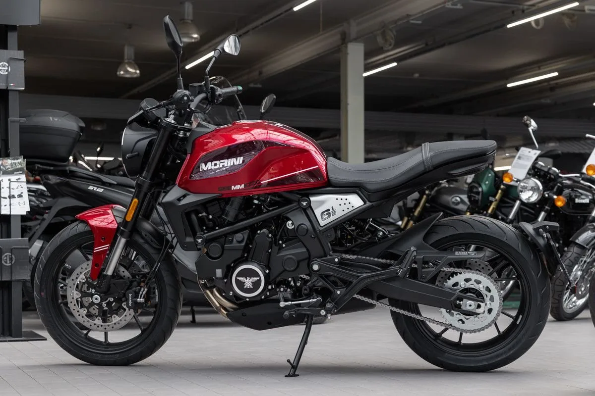 Moto Morini 6 1/2 Seiemmezzo STR