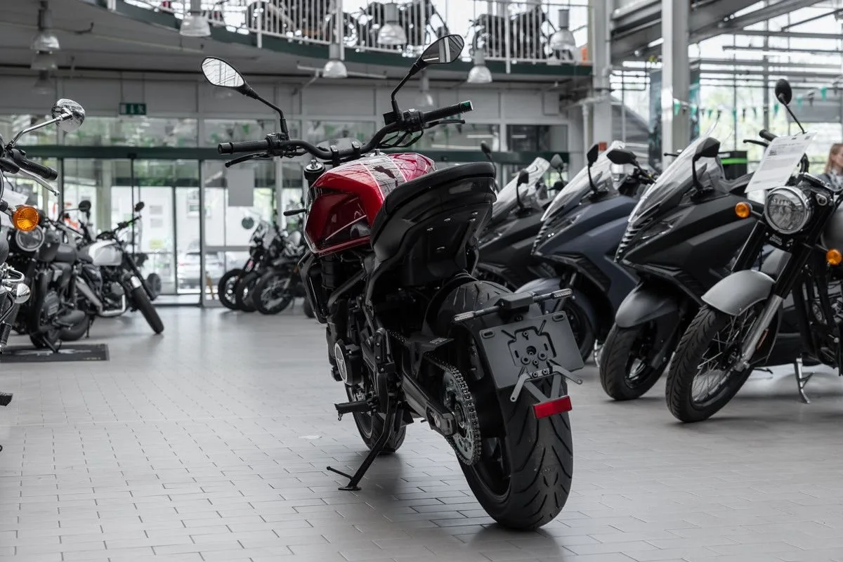 Moto Morini 6 1/2 Seiemmezzo STR
