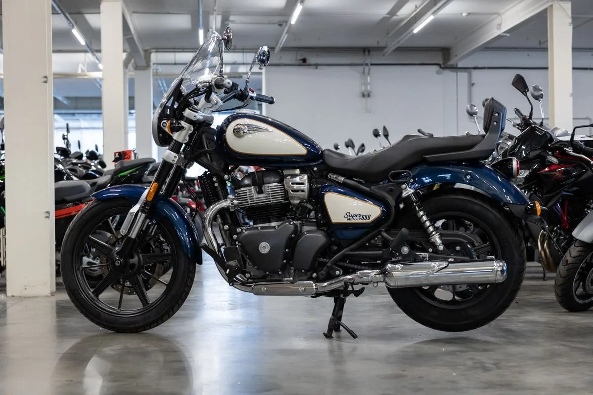 Royal Enfield Super Meteor 650