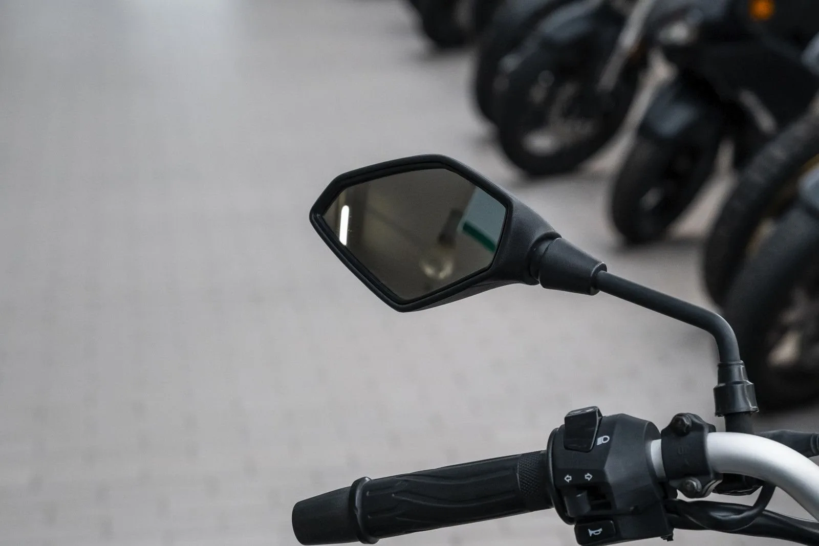 Voge 300AC
