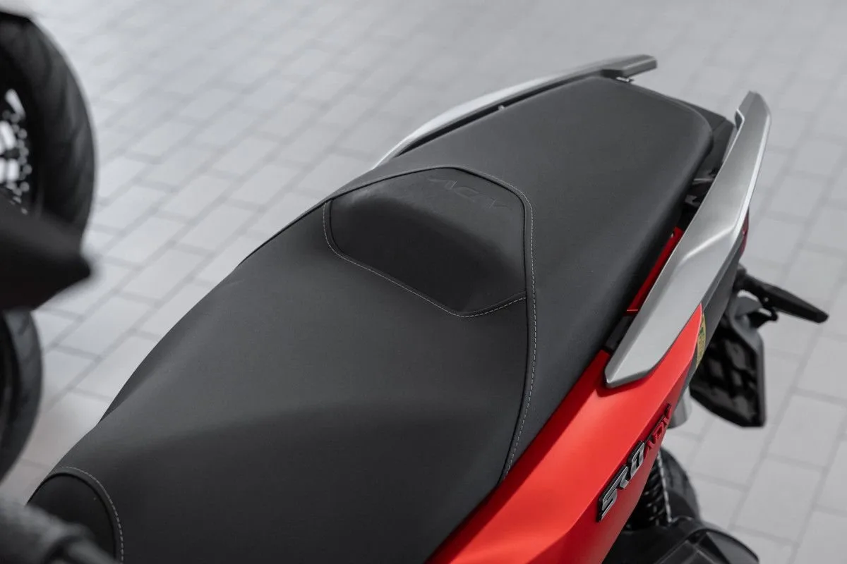 Voge SR1 ADV 125 ABS TCS