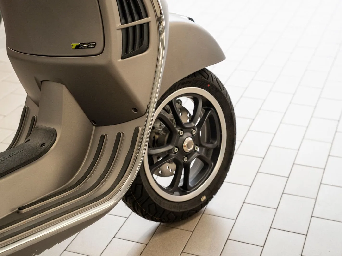 Vespa GTS 125 Supertech iGET