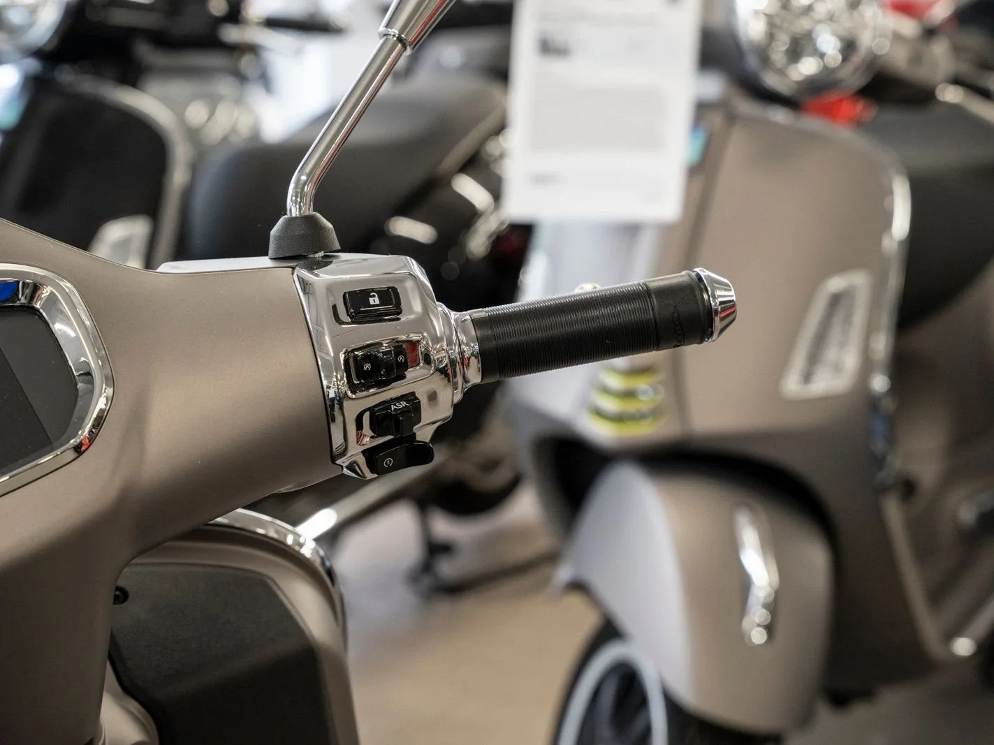 Vespa GTS 125 Supertech iGET