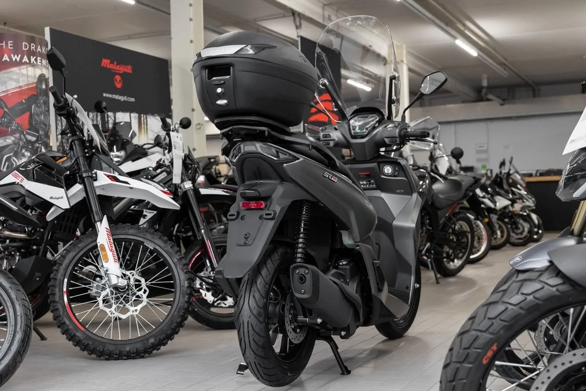 Voge SR16 125 ABS TCS