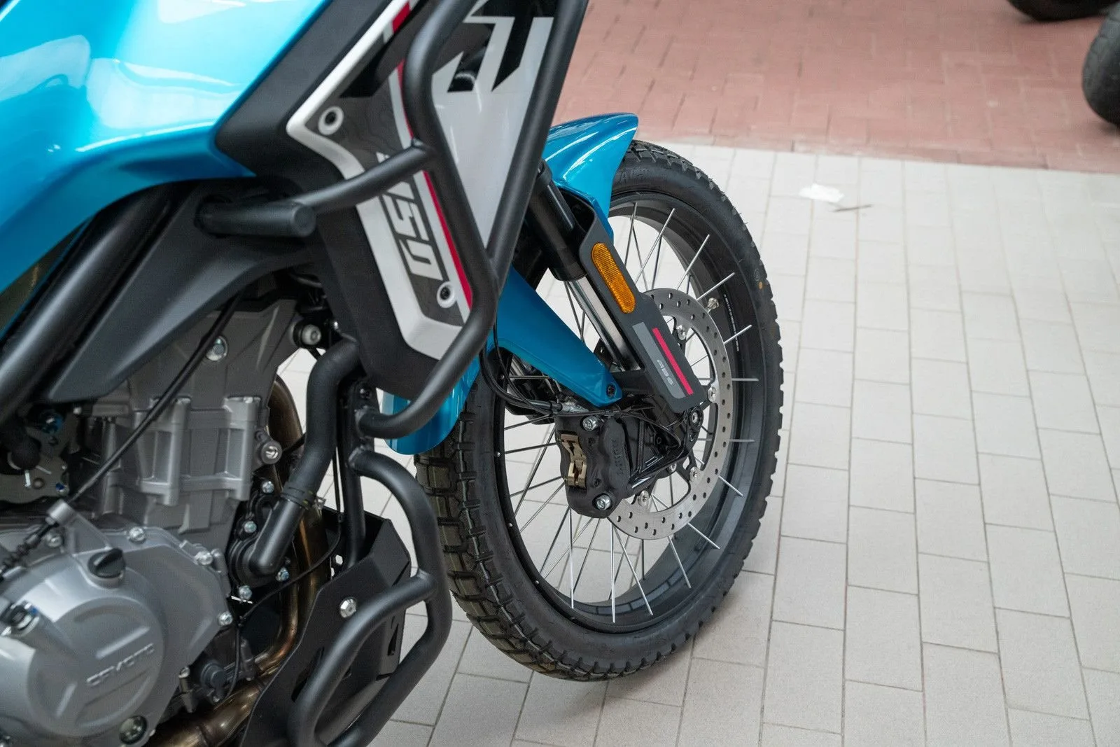 CFMOTO 450MT
