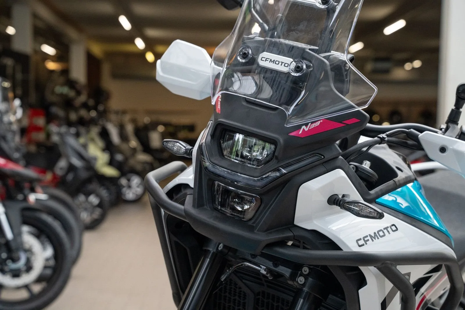 CFMOTO 450MT
