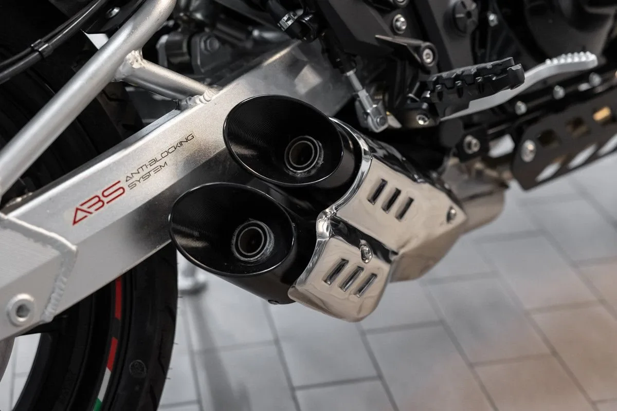 Motobi DL 400 Naked