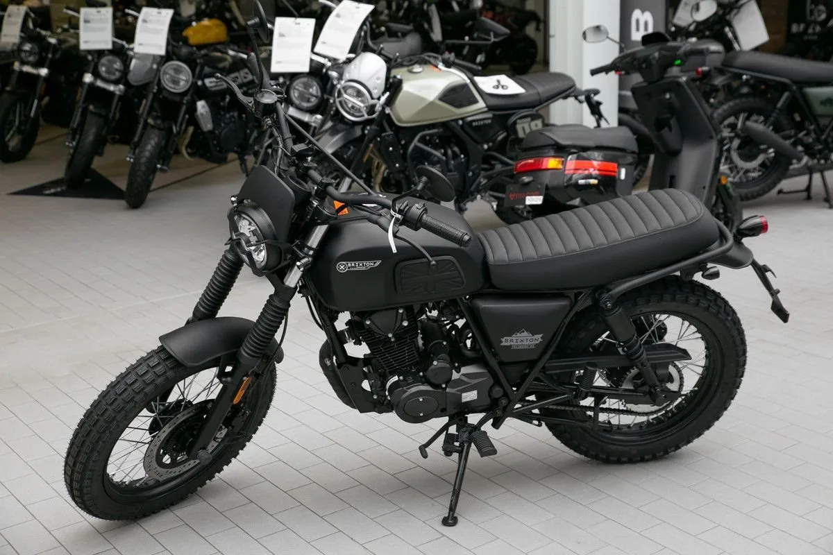 Brixton Felsberg 125